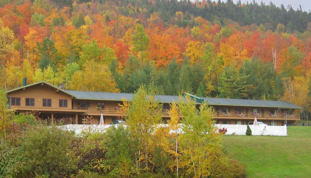 Hotel Ledge Rock At Whiteface Wilmington Exterior foto